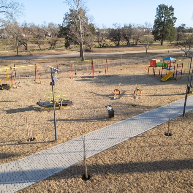 240811_Parque Brochero Niño Amanecer_006
